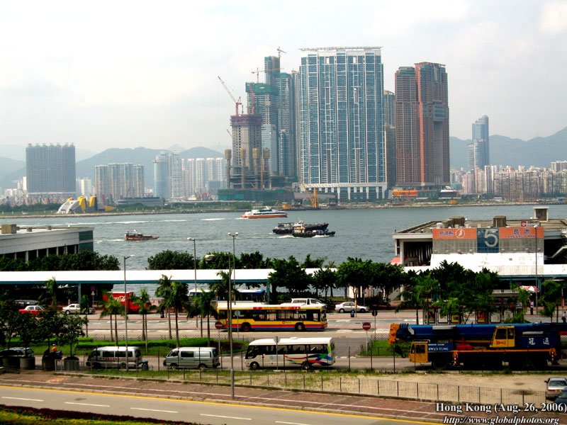 http://www.globalphotos.org/hongkong/20060826/IMG_1802.jpg