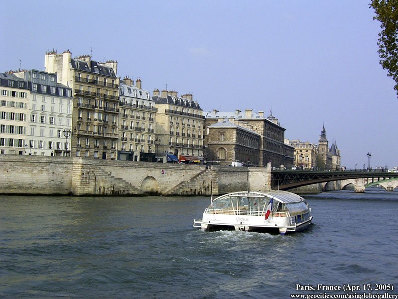 PARIS1324.jpg