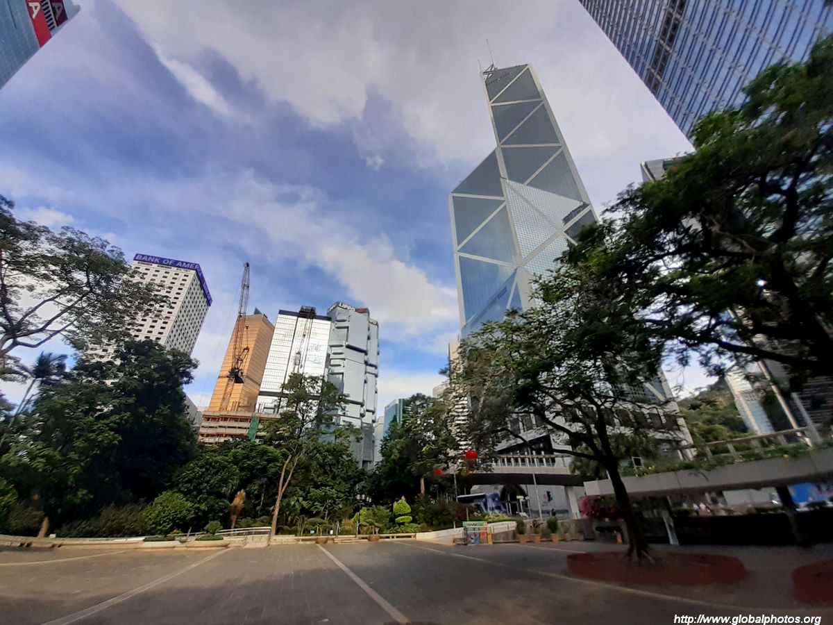 HONG KONG | The Henderson | 190m | 623ft | 36 fl | U/C | SkyscraperCity ...